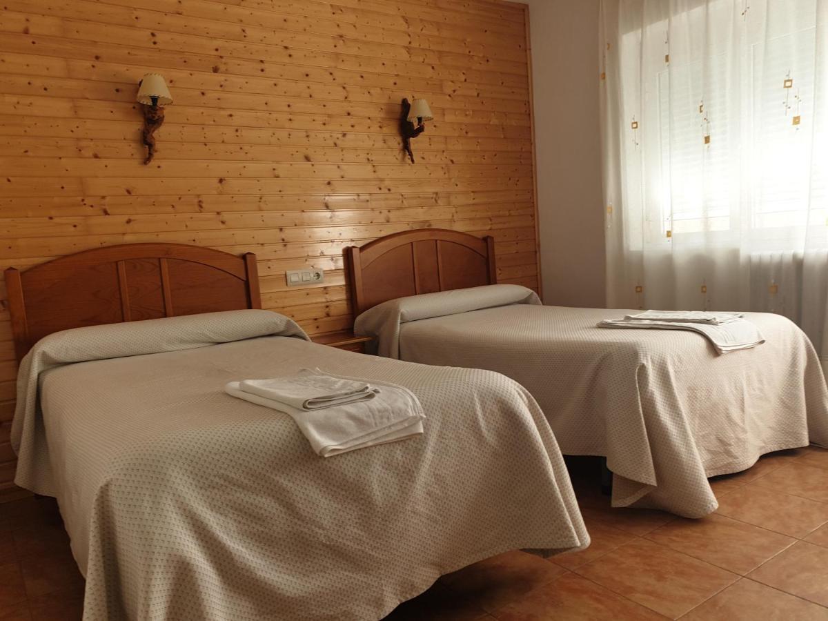 Hostal Rio Mundo Riópar Екстериор снимка